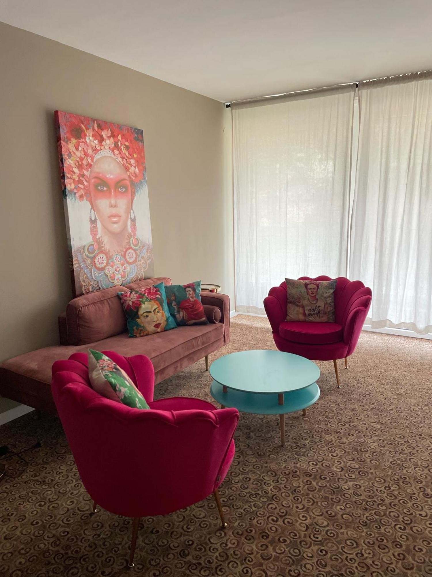 Hostal Nest Viena