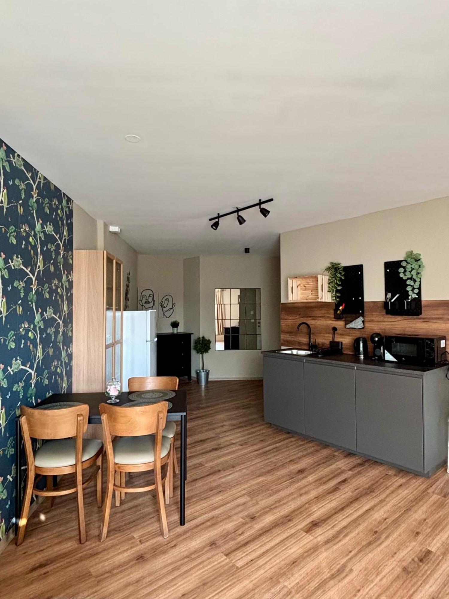 Hostal Nest Viena